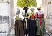 Online-Vortrag Mieder der Biedermeier- und Gründerzeit am 24. September