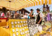 Beratungsstand beim Pfrontener Trachtenmarkt am 8. und 9. August